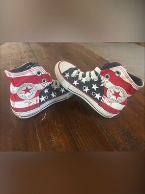 Converse Kids' High Top Sneakers - Red, White & Blue Star Pattern